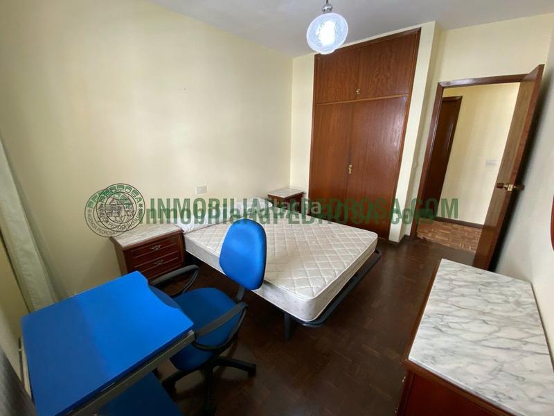 Foto 6417718c-2ec4-47bb-af69-c045f5ddbb81. Alquiler estudio piso ideal para alquiler de estudiantes , zona hospital en Pontevedra