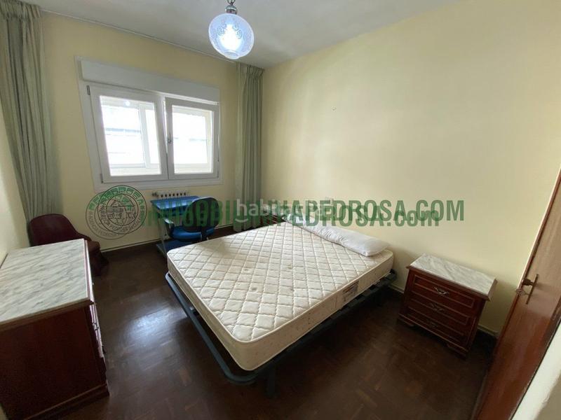 Foto e386b099-70b0-40c5-a554-0a315e27986e. Alquiler estudio piso ideal para alquiler de estudiantes , zona hospital en Pontevedra