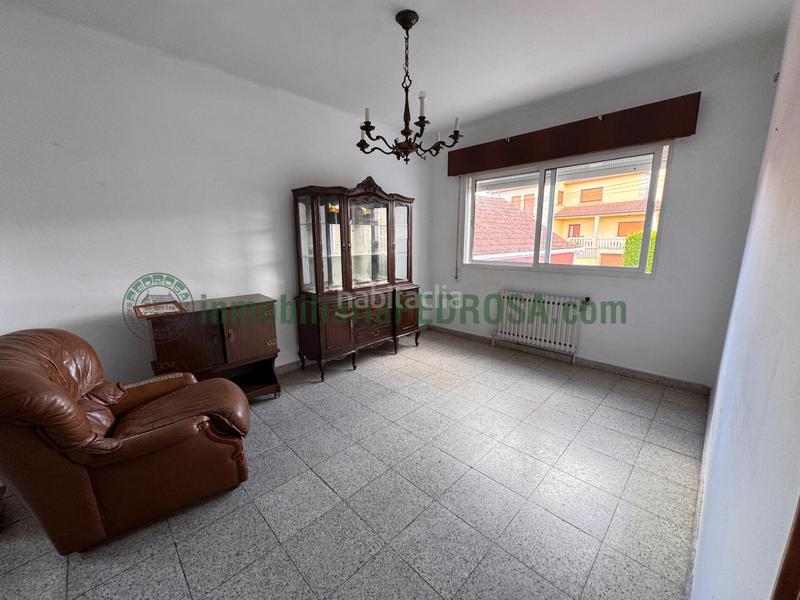 Foto 175d0b02-5e49-4139-9efb-8406da46222a. Casa con riscaldamento parcheggio in A Parda Pontevedra