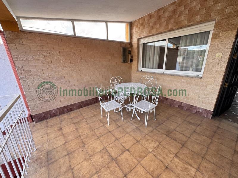 Foto b77638db-5909-4fe1-97b2-96fe36a89fb9. Casa con riscaldamento parcheggio in A Parda Pontevedra