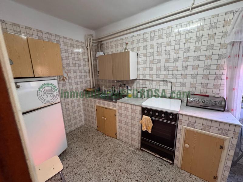 Foto c9b1f5e4-8a2d-4582-abf1-e47eb6b2bd12. Casa con riscaldamento parcheggio in A Parda Pontevedra