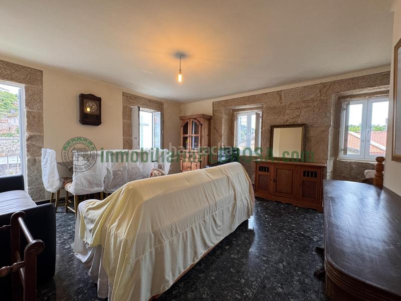 Foto a64eb839-f3dc-423c-ae59-8230da6fc0d4. Bauernhof in Marín