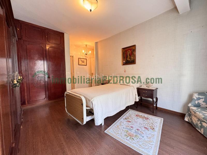Foto a91f5079-db6b-4b81-aa28-3c65956a6aef. Appartamento con riscaldamento parcheggio in Zona de Plaza de Barcelos Pontevedra