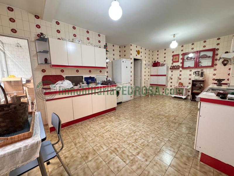 Foto b607211d-42e7-486e-98d6-1eafa2c1b357. Appartamento con riscaldamento parcheggio in Zona de Plaza de Barcelos Pontevedra