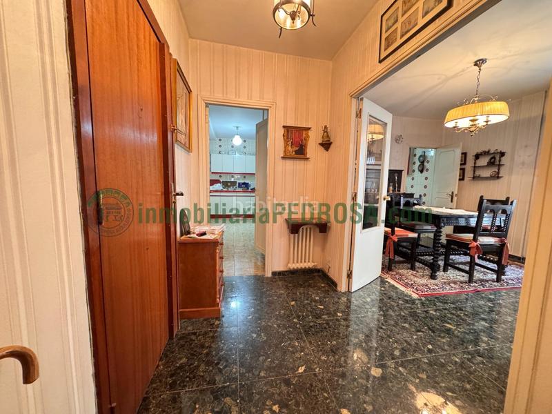 Foto c354b4cd-3b2e-4d03-920c-1dcafbd74f07. Appartamento con riscaldamento parcheggio in Zona de Plaza de Barcelos Pontevedra