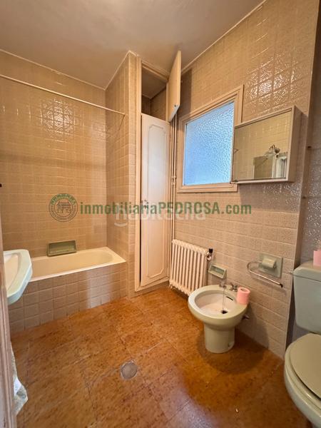 Foto c50c0b83-274b-4900-ab08-5be9daae9878. Appartamento con riscaldamento parcheggio in Zona de Plaza de Barcelos Pontevedra