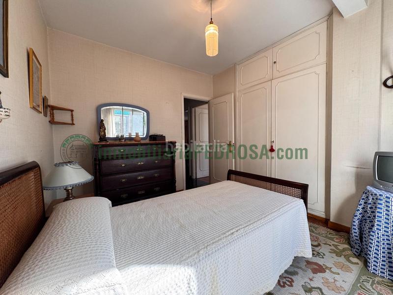 Foto f21ab31d-2215-4816-bbd4-3d77aa6408ae. Appartamento con riscaldamento parcheggio in Zona de Plaza de Barcelos Pontevedra