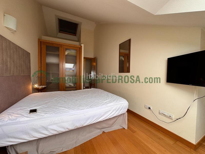 Foto 36d24e5e-5761-4843-9cb9-62789dab934a. Attique avec chauffage parking dans Centro - Echegaray Pontevedra