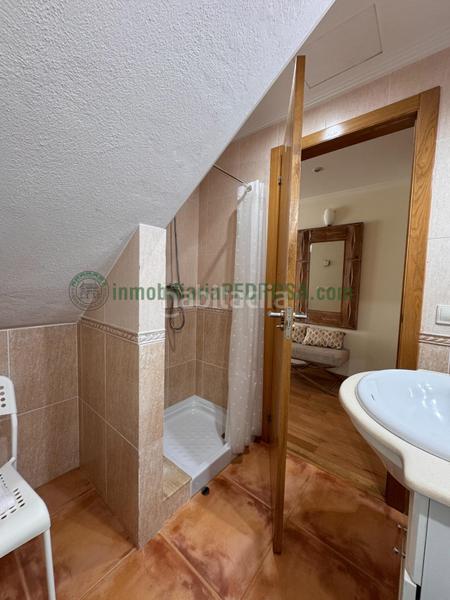 Foto 7efcf8c4-ce96-4bd7-8377-bd4f3593b0b1. Attique avec chauffage parking dans Centro - Echegaray Pontevedra