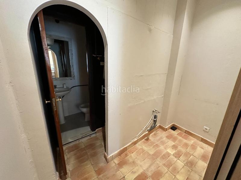 Foto 68d230d8-d56c-4322-92b0-5399888c0cda. Location local commercial dans Centro - Echegaray Pontevedra