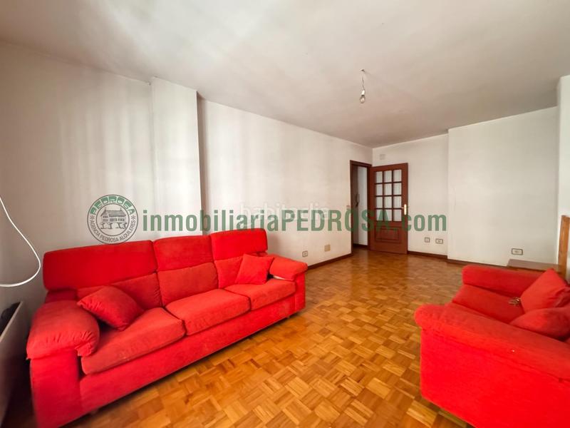 Foto 62c450ba-7272-47fe-9a3b-f93572bf43bc. Appartement avec chauffage dans Centro - Echegaray Pontevedra
