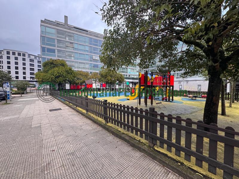 Foto e46a94a0-dd8e-479b-90e2-7d705a2761e9. Piso amplio y luminoso piso seminuevo con orientación sur en Pontevedra