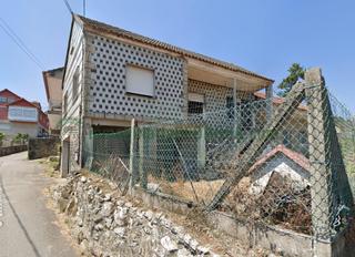 Haus in Poio. Casa para reformar