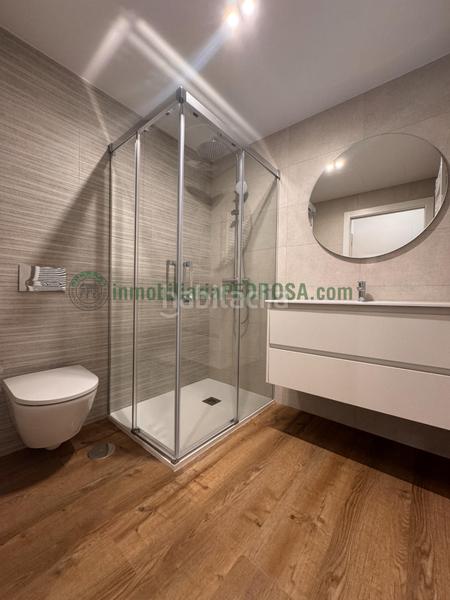 Foto ee8705a0-677d-4145-a33d-f6e6a3962fd8. Alquiler piso moderno piso en alquiler en benito corbal, en Pontevedra