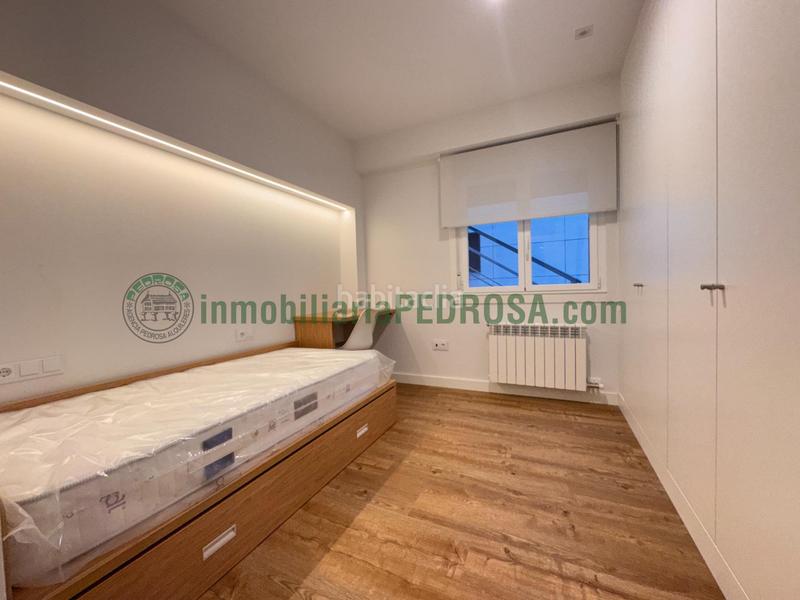 Foto f45d301c-301d-4ed9-a37e-ba380e24ef3b. Alquiler piso moderno piso en alquiler en benito corbal, en Pontevedra