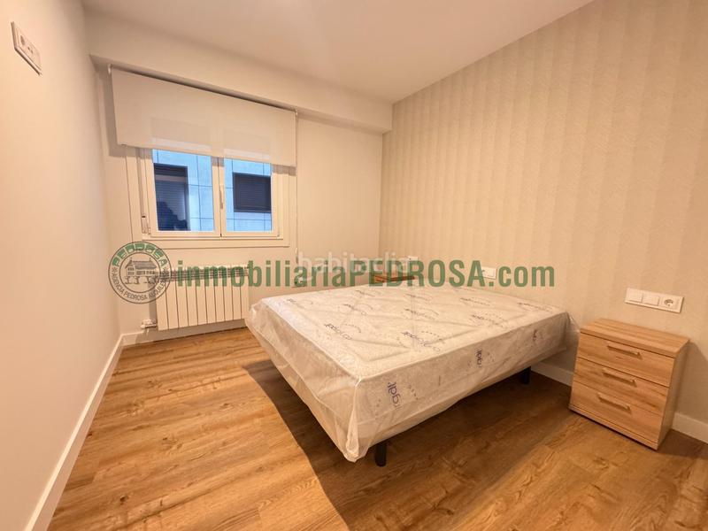 Foto f8b41144-25c4-4a06-a8bb-25e0a62bcc93. Alquiler piso moderno piso en alquiler en benito corbal, en Pontevedra