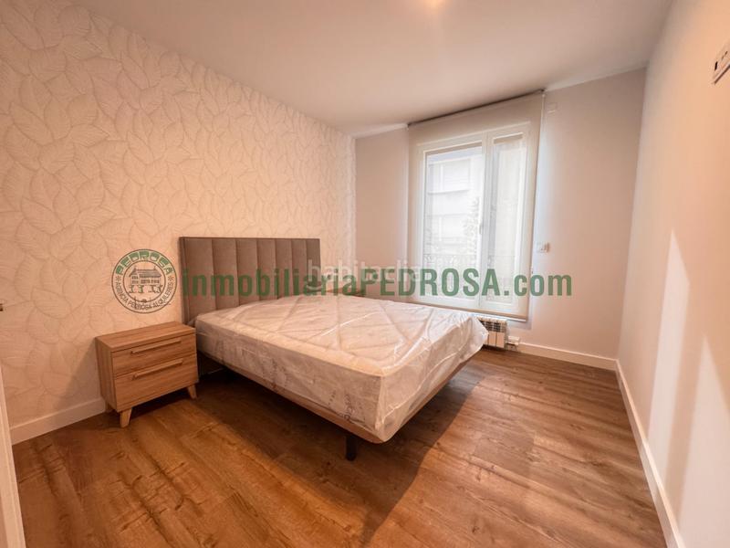 Foto 0d02a674-8e2d-4944-a5e7-ffb78774c51d. Rent flat with heating in Zona de Plaza de Barcelos Pontevedra