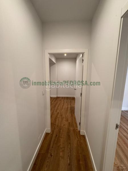 Foto 3efd8a80-54a7-4780-b0e8-ab9359f2fb3b. Alquiler apartamento moderno apartamento en alquiler en benito corbal, en Pontevedra