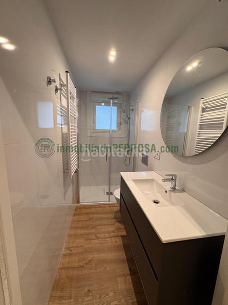 Foto b74fe859-4828-4cce-bcec-09f38d9e9ec7. Alquiler apartamento moderno apartamento en alquiler en benito corbal, en Pontevedra