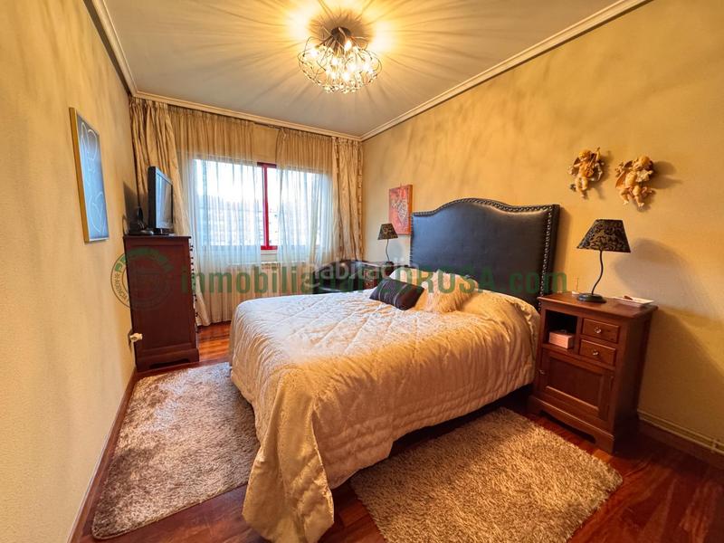 Foto 20aeda29-c744-48cc-8db9-353452769ae8. Appartement avec chauffage parking dans Zona de Plaza de Barcelos Pontevedra