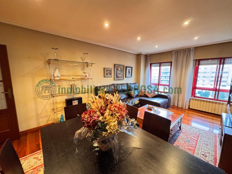 Foto db961e92-0c59-4f89-a541-f576a0487b12. Appartement avec chauffage parking dans Zona de Plaza de Barcelos Pontevedra