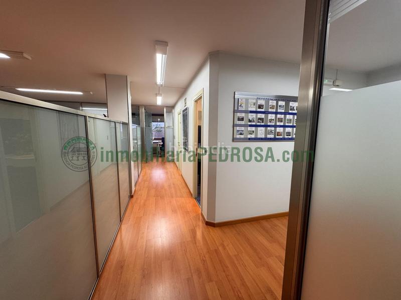 Foto 9eeae757-2546-48a9-90ec-8750daa0287e. Location bureau avec chauffage dans Centro - Echegaray Pontevedra