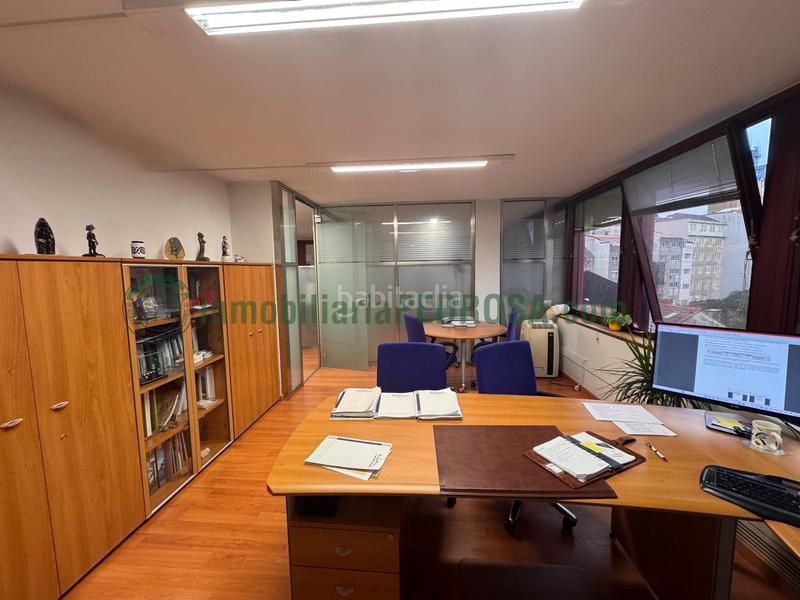 Foto 6a270655-7264-49e3-b784-349bcccb4552. Miete büro mit heizung in Centro - Echegaray Pontevedra