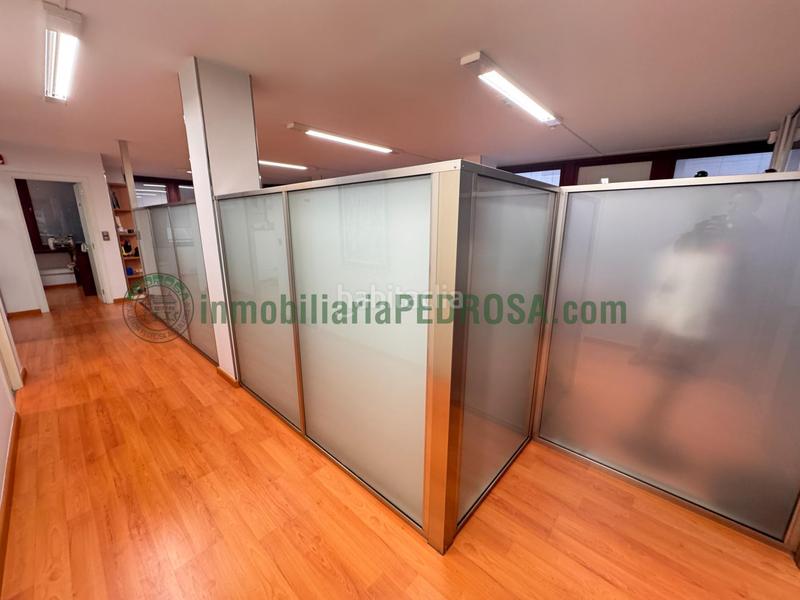 Foto ef269cac-a8c1-4c35-9cf2-c70eccda7b2b. Miete büro mit heizung in Centro - Echegaray Pontevedra