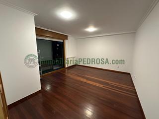 Lloguer Apartament  Plaza pintor arturo souto. Tu nuevo hogar en el corazón de pontevedra!