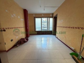 Rent Office space  Calle andres muruais. Oficina en el corazón de pontevedra!
