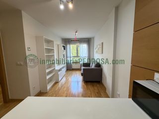 Appartement  Calle grecia. Acogedor piso seminuevo en monteporreiro, pontevedra por solo 14