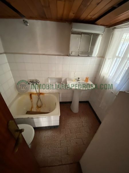 Foto 44d2323c-fe22-4d8c-bc8d-0771ff5e90a3. Casa a Meaño