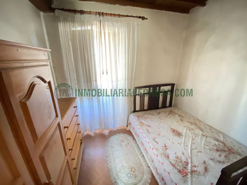 Foto 52f4d569-8534-48d2-be4e-6f86b7b9ecf0. Casa a Meaño
