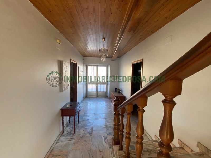 Foto 902c3735-6fe2-4975-a944-efe8656e8552. Casa a Meaño