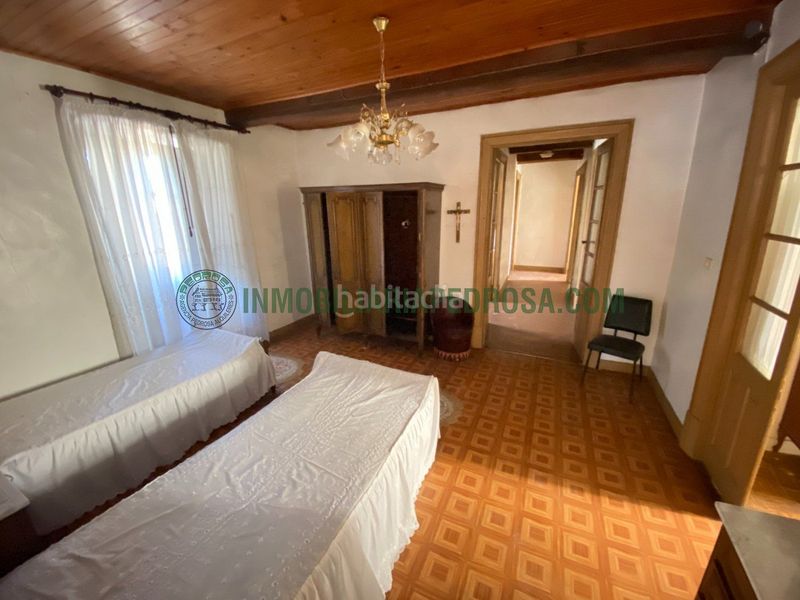 Foto 983a81ce-1950-4a81-9c19-3b7cf858637d. Casa a Meaño