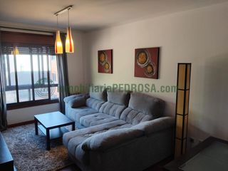 Rent Apartment  Calle pino (do). Tu nuevo hogar en pontevedra te está esperando!