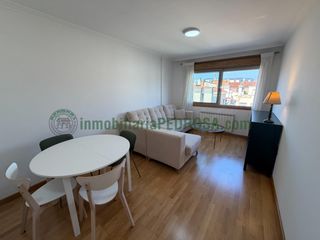 Lloguer Àtic  Calle pintor manuel colmeiro. Moderno apartamento en alquiler en la avenida de vigo, pontevedr