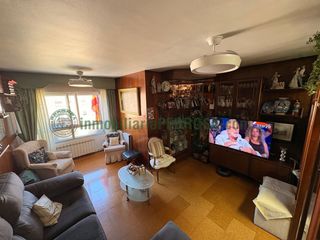 Etagenwohnung  Luxemburgo. Piso en venta en monteporreiro, pontevedra  ideal para familias!
