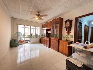 Appartement  Corbaceiras (das). Amplio y luminoso piso en campo da torre  mollabao, pontevedra