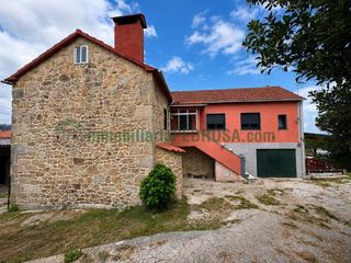 Bauernhof  Lugar torre de abaixo. Casa con terreno en moraña  oportunidad única