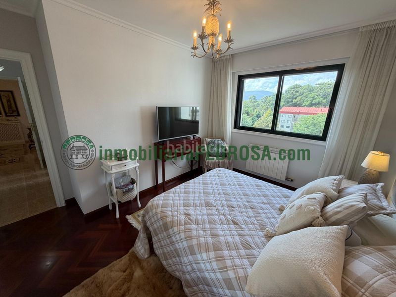 Foto 00a2965b-bddf-449b-9cd9-af47338683b4. Apartament amb calefacció aparcament a Monte Porreiro Pontevedra