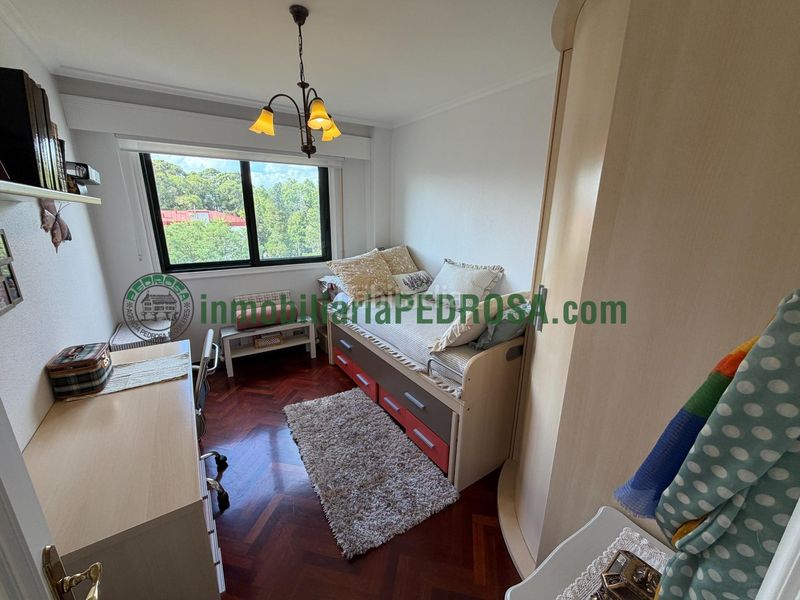 Foto 585670f9-a435-479c-8e99-c3d6d7aecd72. Apartament amb calefacció aparcament a Monte Porreiro Pontevedra