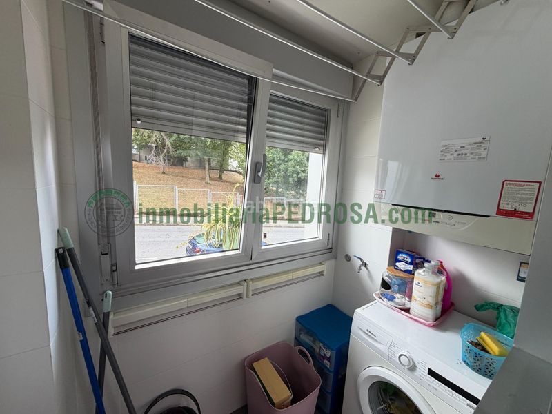 Foto 6dc22978-e794-4689-b3ea-4b918cf6fa62. Lloguer apartament amb calefacció aparcament a Monte Porreiro Pontevedra