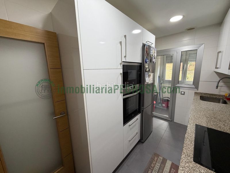 Foto f925c4f8-7ab2-4cf4-9945-c3565d5a923a. Lloguer apartament amb calefacció aparcament a Monte Porreiro Pontevedra