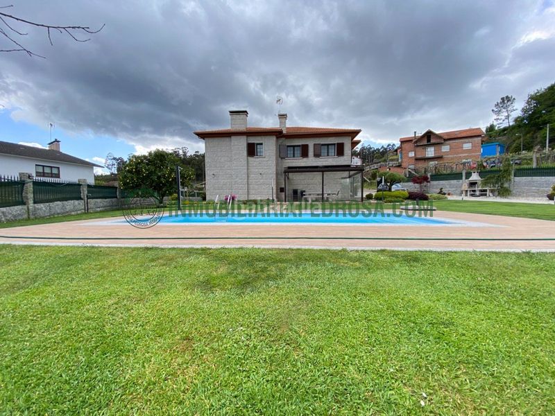 Foto 64f5dc30-d470-4023-8d37-7028398992d0. Haus in Barro