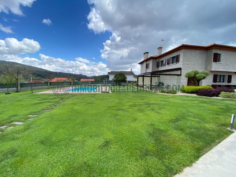 Foto 75388a60-54da-45a6-8e8f-7c41061656ff. Haus in Barro