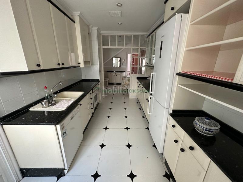 Foto 27d112b1-b4e4-473c-94c5-a144bc2519db. Appartement avec chauffage parking dans Zona de Plaza de Barcelos Pontevedra