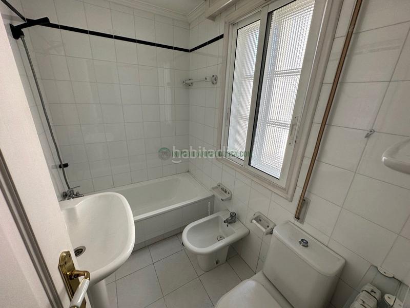 Foto 3b50a341-53ba-4d00-938d-4fef42731524. Appartement avec chauffage parking dans Zona de Plaza de Barcelos Pontevedra
