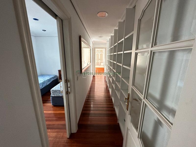 Foto 66df4f61-2a3a-4b1f-bca2-531a0e403f06. Appartement avec chauffage parking dans Zona de Plaza de Barcelos Pontevedra