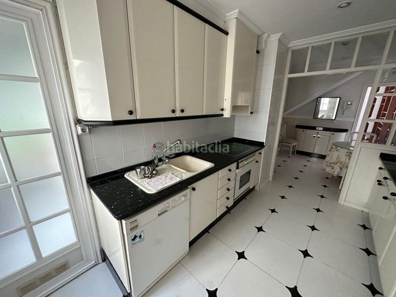 Foto 6ee4b955-f18f-42d5-9649-e0469d01e6f4. Appartement avec chauffage parking dans Zona de Plaza de Barcelos Pontevedra